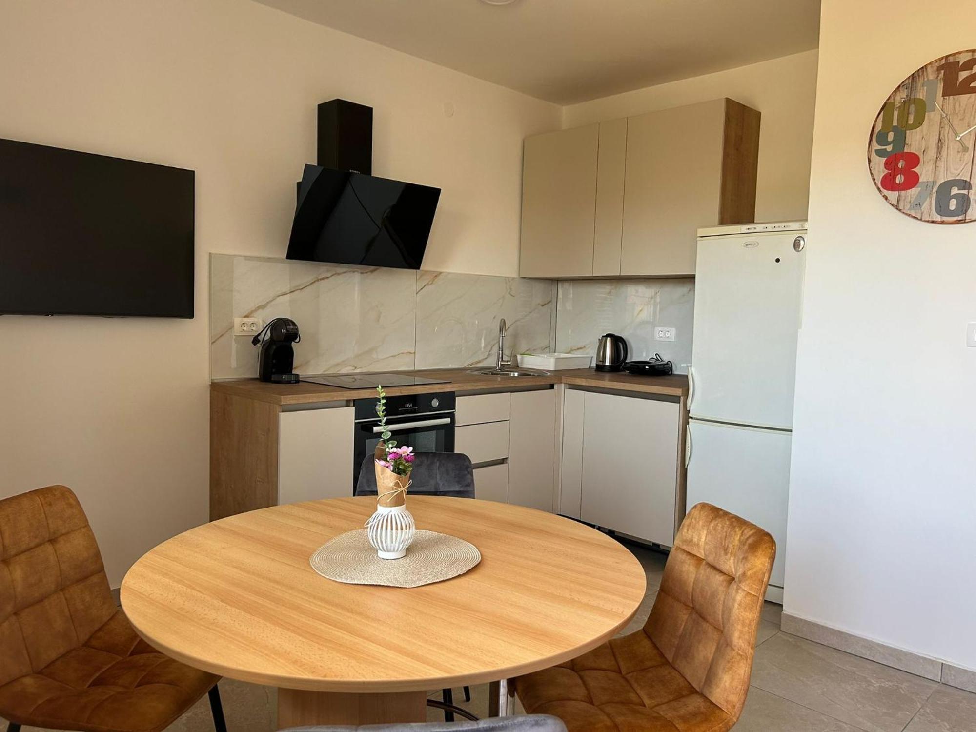 Apartman Marita Jezera Extérieur photo